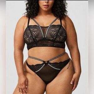 NWT Torrid Black Lace Bralette and Panty Set